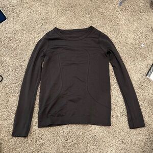 Lululemon Athletica Dark Long Sleeve Top